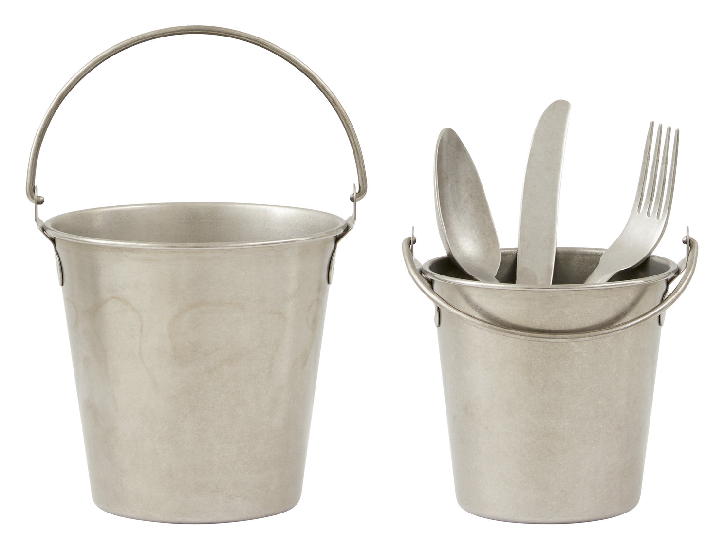 Tavern Serving Buckets
