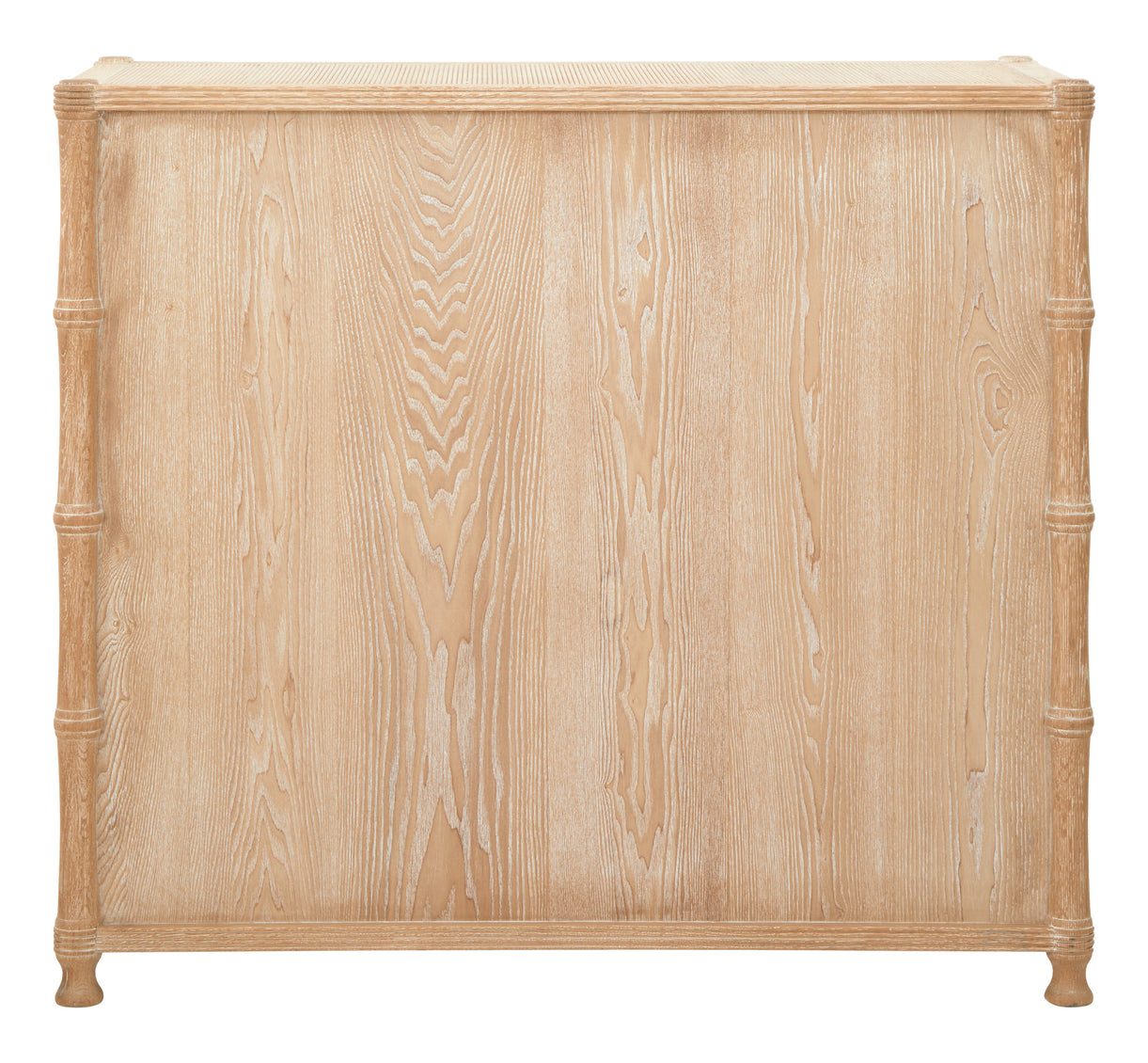 Nia Dresser