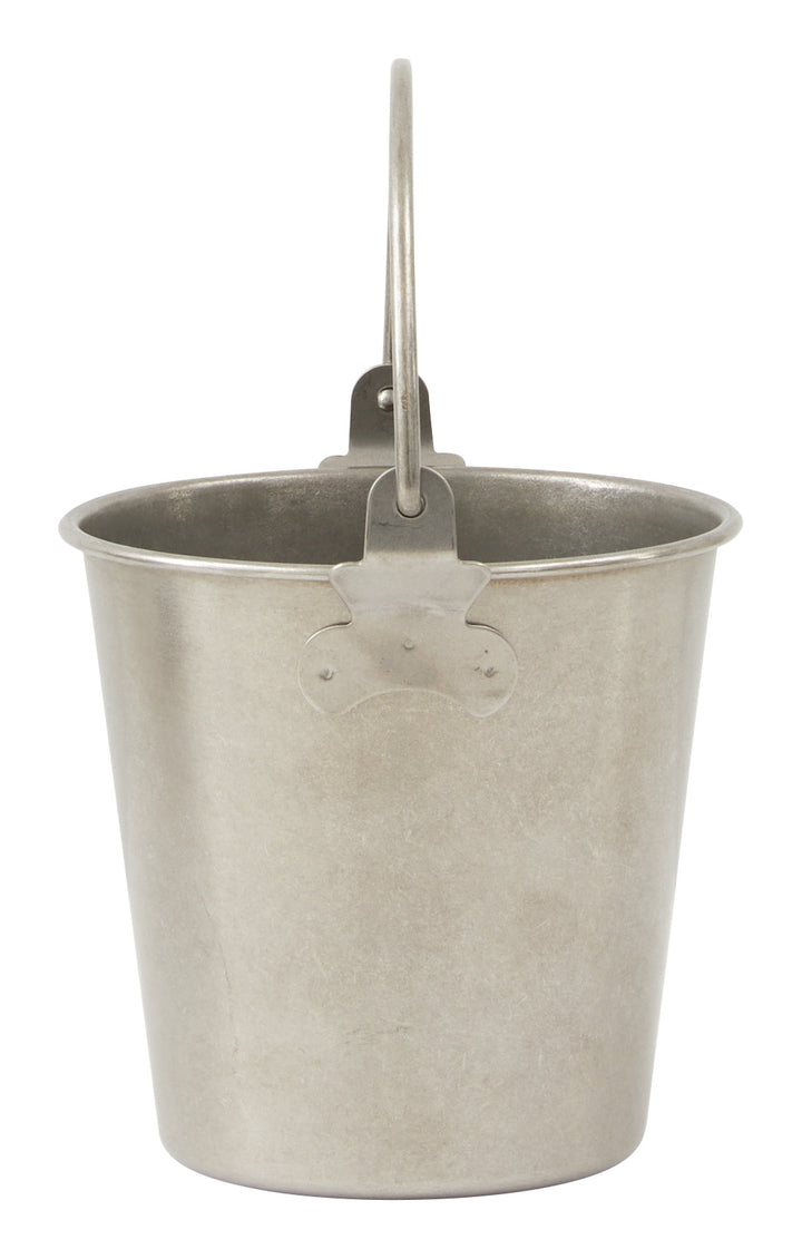 Tavern Serving Buckets