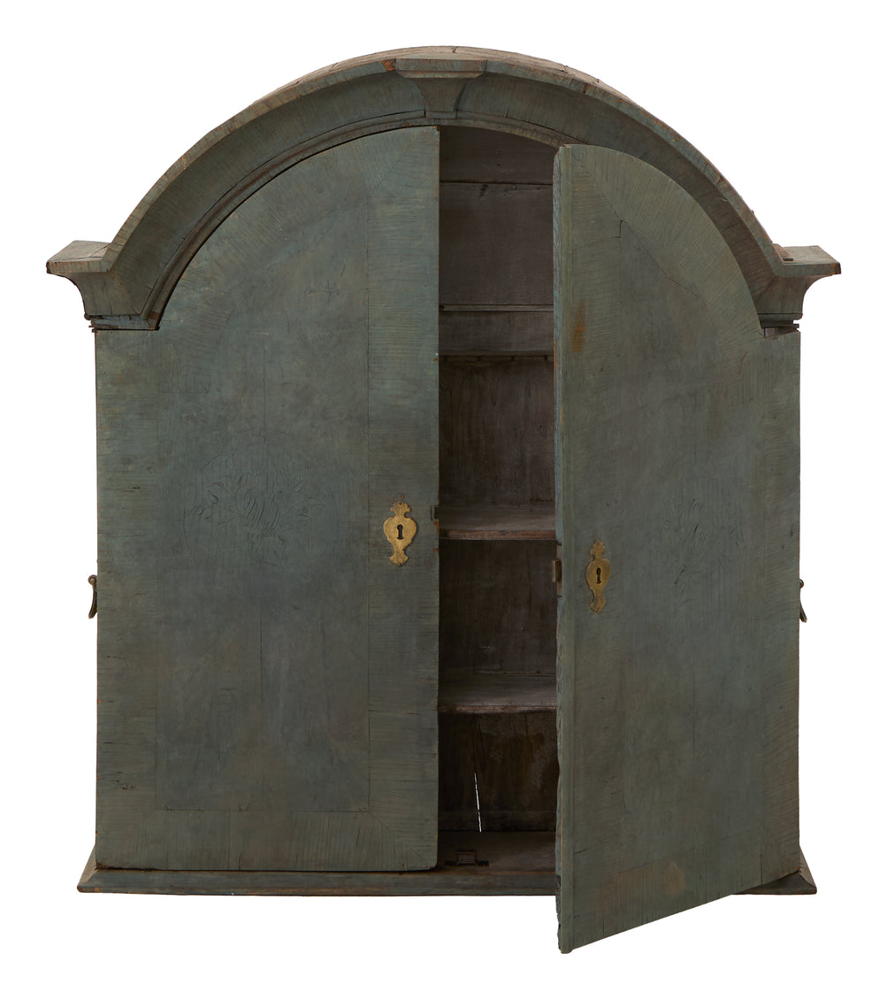 Antique Blue Vitrine