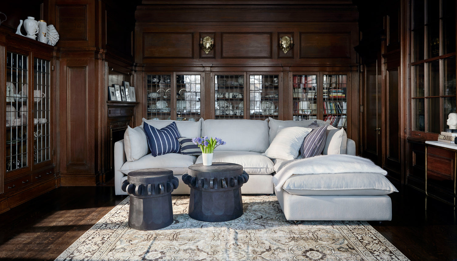 Darma Stools
